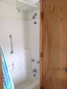 A closer look at the shower's interesting configuration.